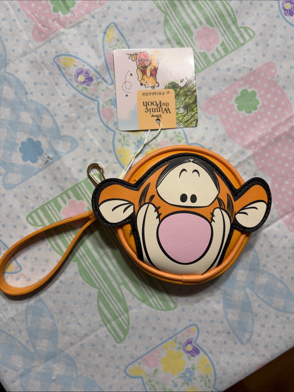 Disney Tigger Wristlet zip wallet Orange